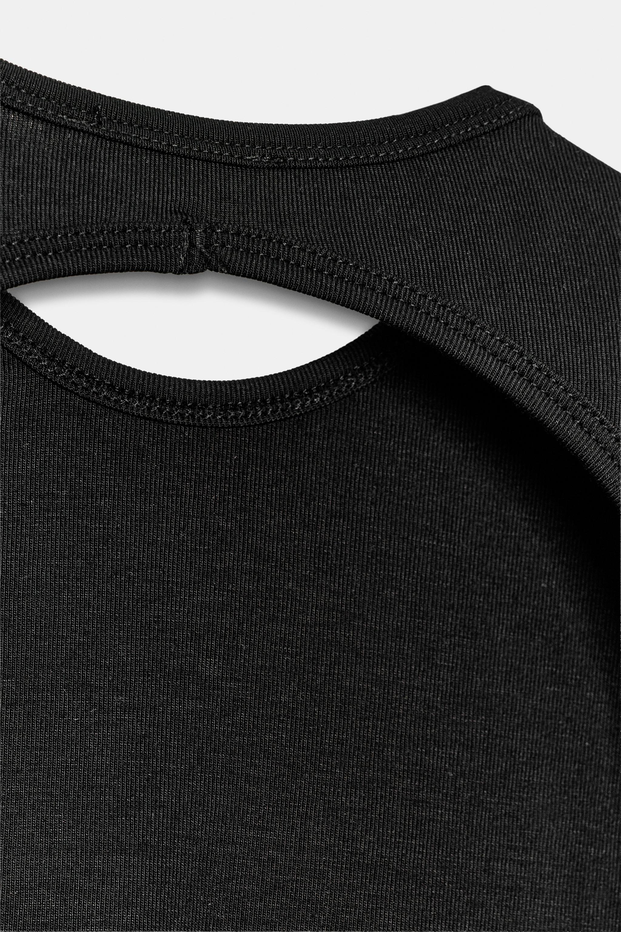 OPEN BACK T-SHIRT